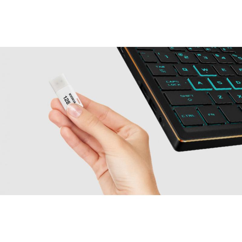 KIOXIA 64GB USB 3.2 U301 Beyaz LU301W064GG4 USB BELLEK